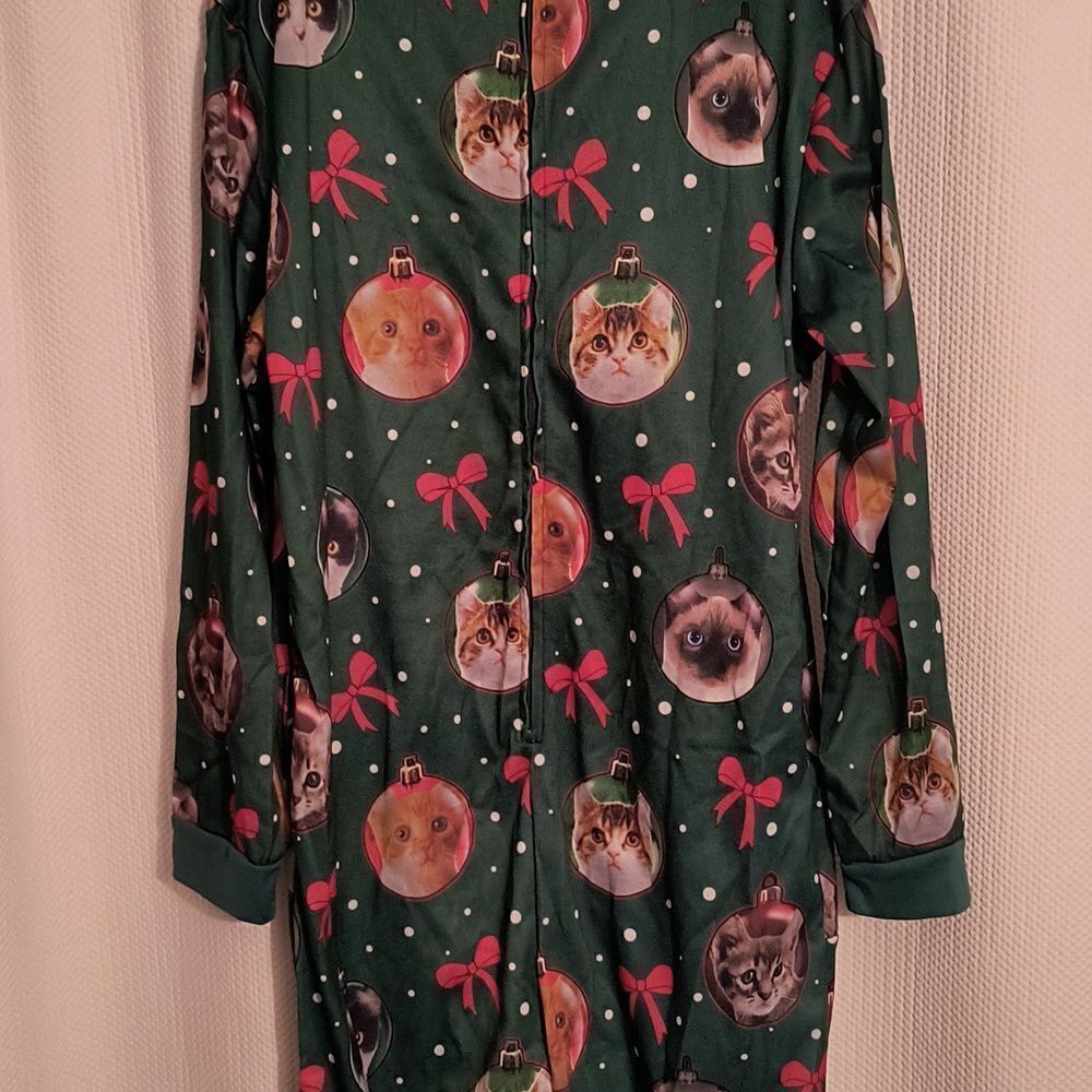 Women's  Cat Onesie - Picture 5 of 8